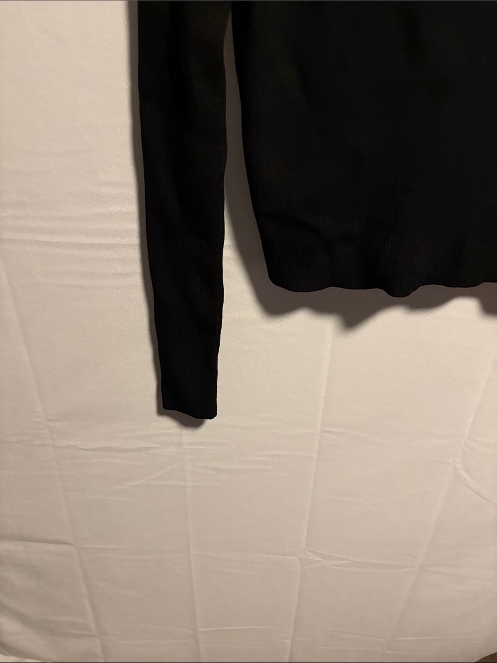 Aqua Black V-Neck Cropped Button-Front Cardigan - Picture 8 of 11